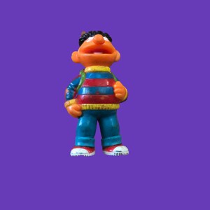 Vintage Sesame Street Muppets Figu Ernie with Backpack