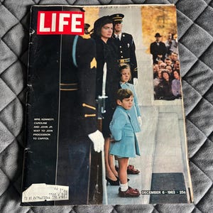 Vintage LIFE MAGAZINE - December 6, 1963 Kennedy Funeral