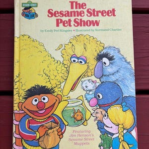 1980 &quot;The Sesame Street Pet Show&quot; Vintage Book