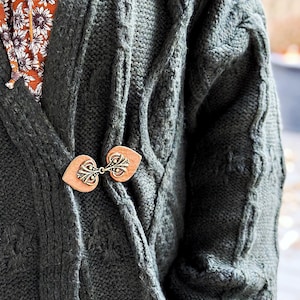 Sweater Clip | Cloak Clasp | Bronze & Brown Leather Dress Clips | Waist Cincher | Cardigan Clips | Unique Gift | Scarf Kardiklips | K-106