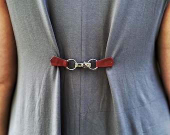 NEW Black Buckle & Red Leather Cinch Clip, Skinny Belt Alternative for Dress, Jacket, Cardigan, Mini-Tailor Button Closure, KardiKlips