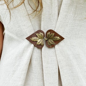 Cinch Clip | Waist Cincher | Bronze Leaf on Brown Leather Dress Clips | Festival Cloak Clasp | Cardigan Clips | Unique Gift Kardiklips K-002