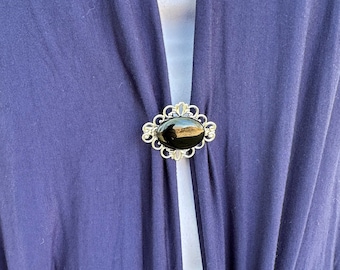 NEW Silver & Black Obsidian Brooch | Medieval Renaissance | RenFaire Garb | Fantasy Cosplay Costume Jewelry I Beautiful Clasp Pin | K-506