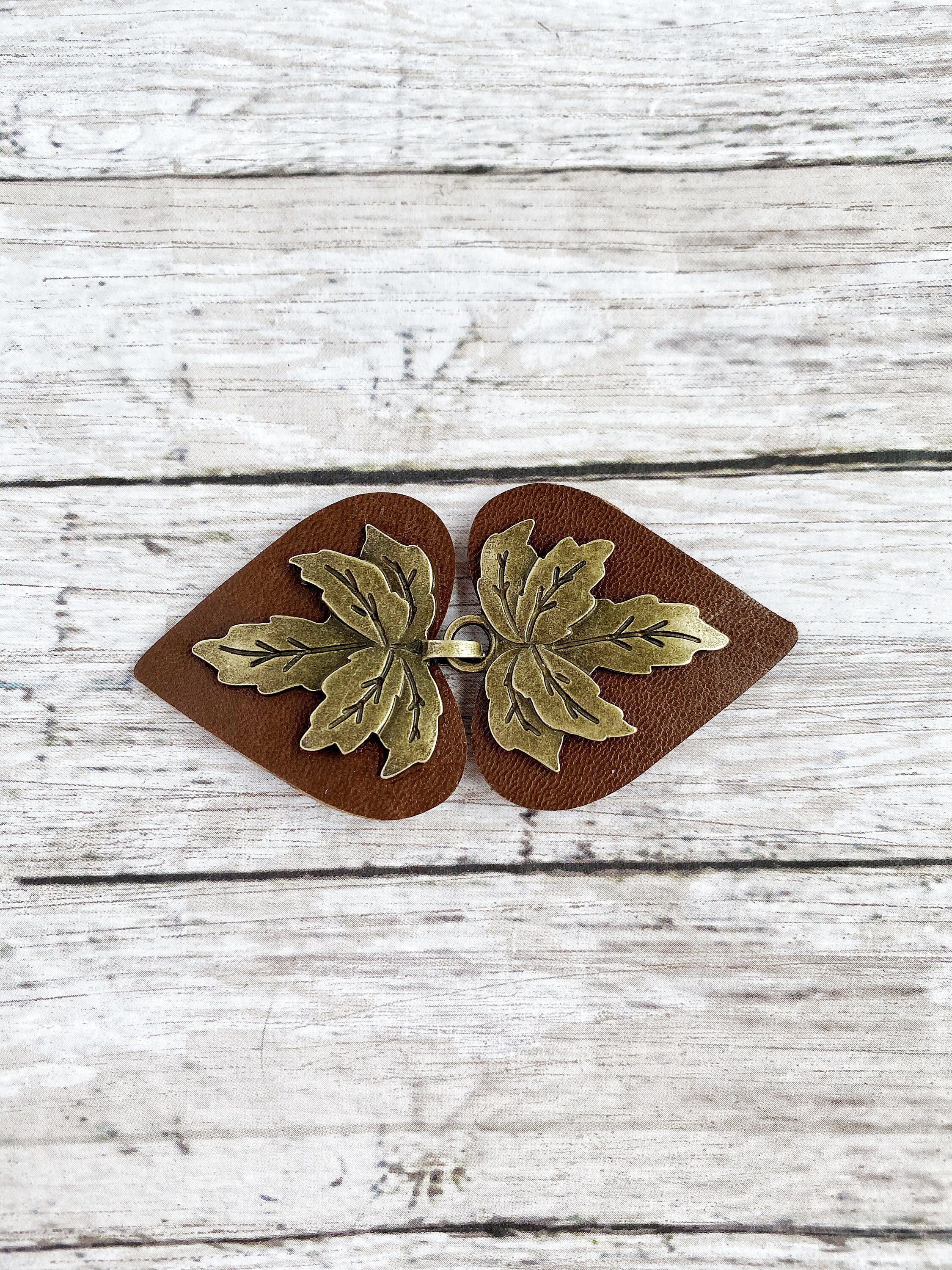 Cinch Clip | Waist Cincher | Bronze Leaf on Brown Leather