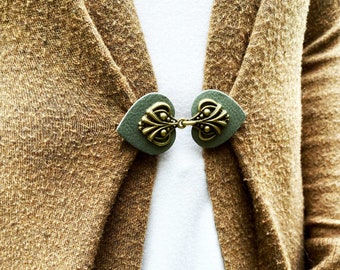 Cinch Clip | Waist Cincher | Bronze on Sea Green Leather Dress Clips | Cloak Clasp | Cardigan Clips | Unique Gift | Scarf Kardiklips | K-111