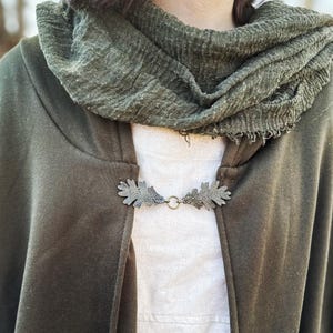 NEW Bronze Oak Leaf Cloak Clasp &quot;Terebinth&quot; | Renaissance Fair Outfit | Cape Closure | Sweater Clips | Ren Faire Cosplay Accessories | K-205