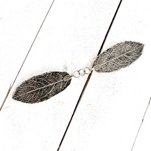 NEW Silver Leaf Cloak Clasp "Willow" | Renaissance Fair Outfit | Cape Closure | Sweater Clips | Ren Faire Cosplay Accessories | K-210