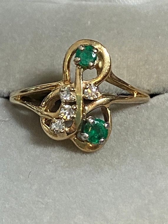 14KP (Plumb) Yellow Gold Emerald and Diamond Ring… - image 1