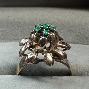 Vintage and Unique 10K Emerald Ring~Size 6