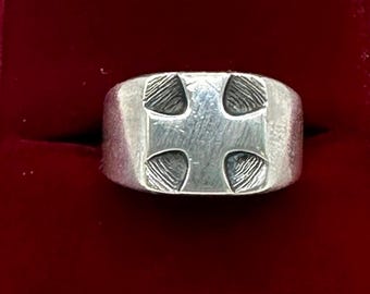 Vintage Retired James Avery Large Greek Cross Band Ring~size 1/2