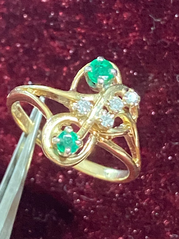 14KP (Plumb) Yellow Gold Emerald and Diamond Ring… - image 3