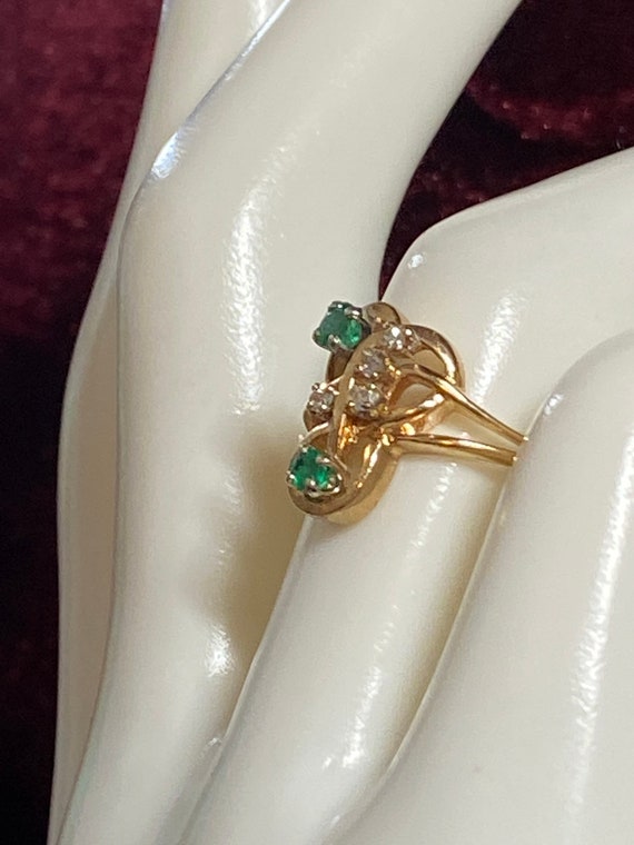 14KP (Plumb) Yellow Gold Emerald and Diamond Ring… - image 6