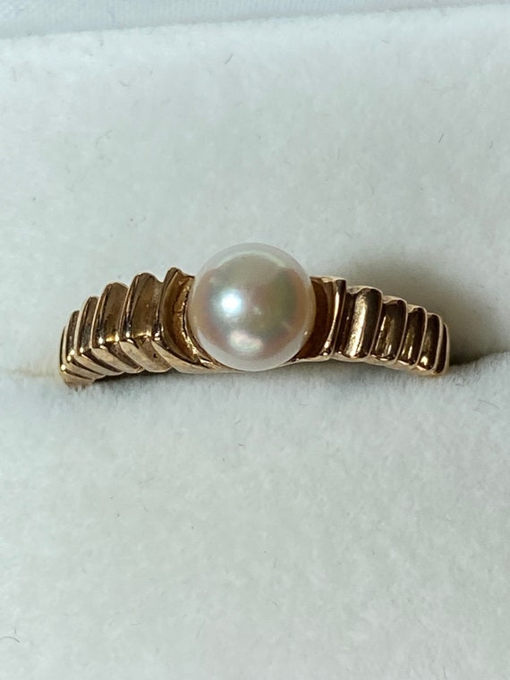 Unique 10K Yellow Gold Pearl Ring~Size 7 1/2 - image 1