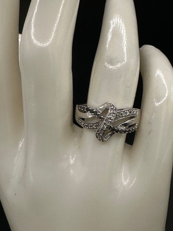 Unique 10K White Gold Black and White Diamond Cro… - image 5