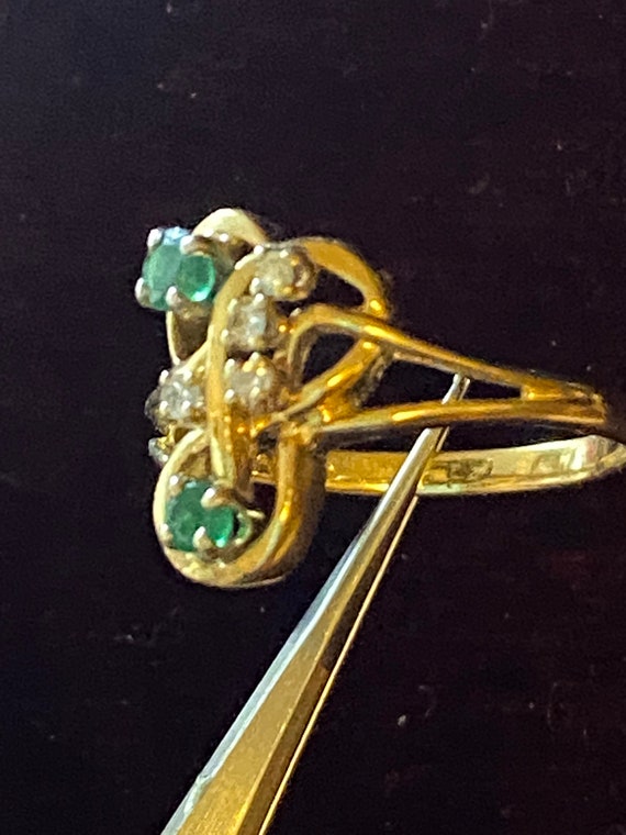 14KP (Plumb) Yellow Gold Emerald and Diamond Ring… - image 5