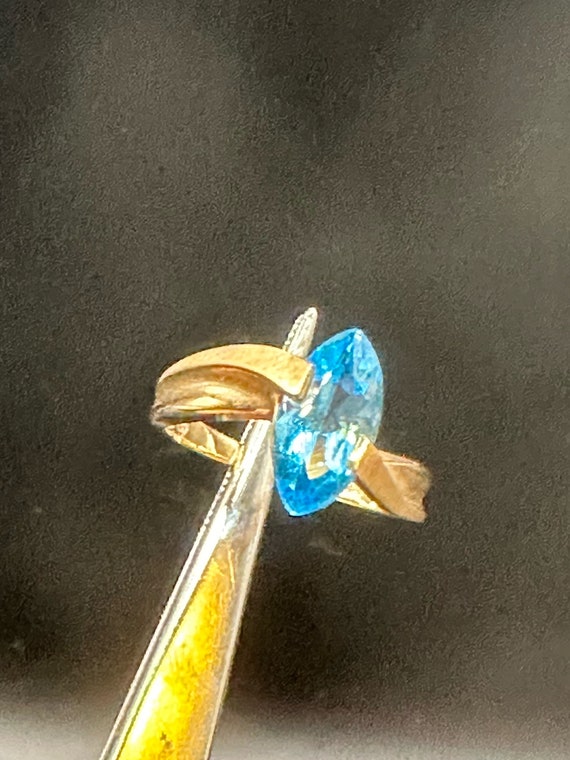 10K Yellow Gold Marquise Cut Swiss Blue Topaz Sol… - image 9