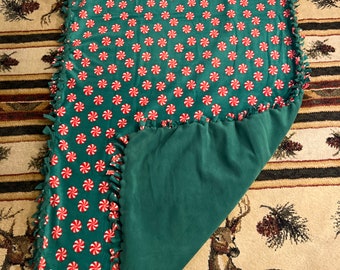 Peppermint Handmade No-sew Fleece Blanket Throw