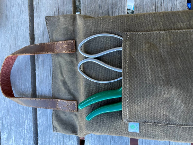 Garden Kneeler Waxed Canvas and Leather Etsy