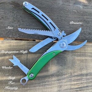 Gardener&#39;s Multi-Tool - 4-In-1 Garden Tool (Pruner, Saw, Propagation Knife and Weeder)