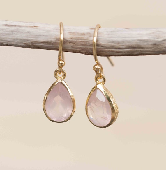 Boucles d'oreilles acier inoxydable tombante pierre naturelle quartz r – Bijouxmode Boucles d'oreilles acier inoxydable tombante pierre naturelle quartz r – Bijouxmode