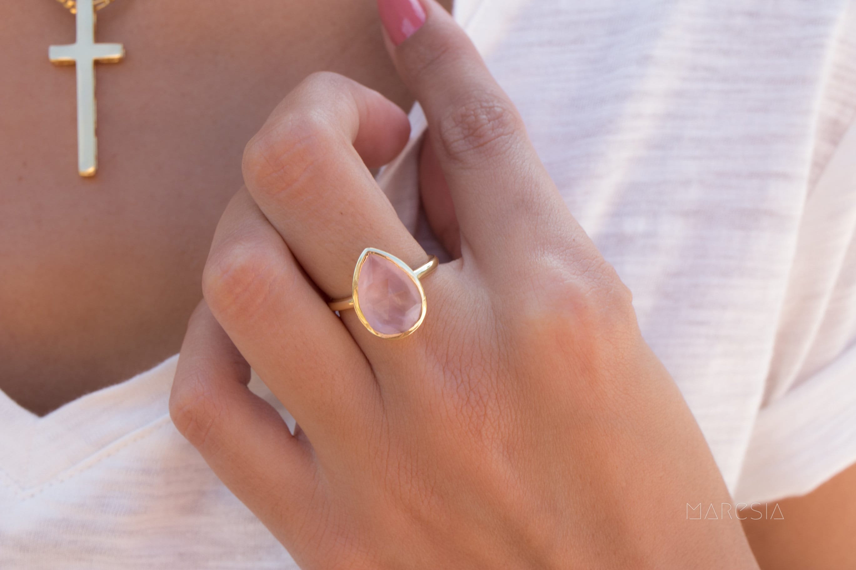Rosenquarz Tear Drop Ring ~ Edelstein ~ Natürlich ~ 18k vergoldet ~ Schmuck ~ Handgemacht ~ Januar Geburtsstein - MR148