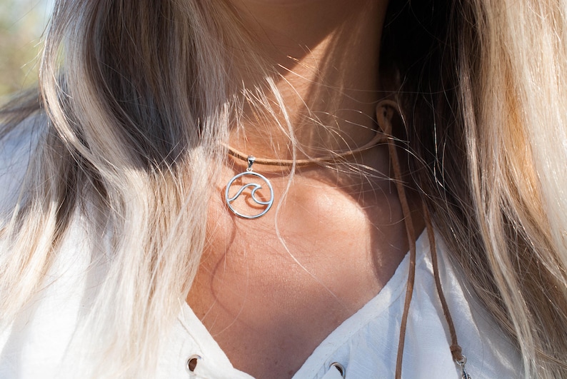 Wave Leather Choker ~ Sterling Silver 925 ~Necklace ~ Jewelry ~ Gift For Her ~ Ocean ~ Beach ~ Surf ~ Handmade ~ Mermaid ~ Everyday ~ Casual
