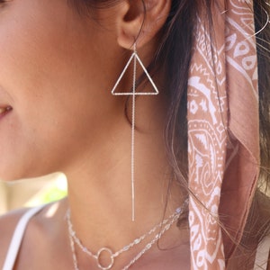 Pendientes de Triángulo de Enhebrado ~ Pendientes de Plata de Ley ~ Geométricos ~ Pendientes de Plata ~ Hechos a Mano ~ Joyería ~ Regalo para ella ~ ME019