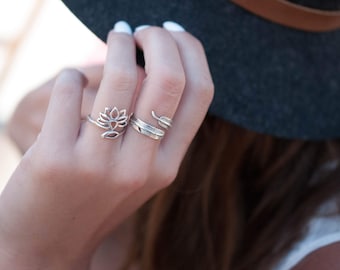 Empty Lotus Flower Ring ~ Sterling Silver 925 ~ Adjustable ~ Everyday ~ Casual ~ Stacking ~ Hippie ~ Gypsy ~ Bohemian ~ Boho ~ Basic~MR112