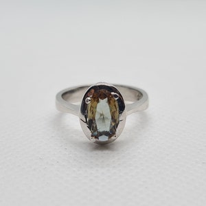 Oval Cut, Color Changing Zultanite Rhodium plated silver ring | zultantie ring | sultanite | small zultanite stone | oval shape stone |
