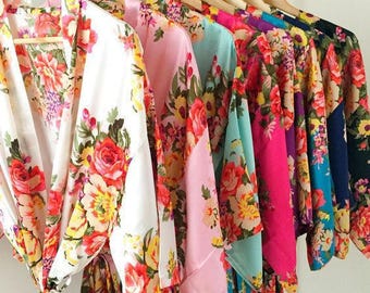 Kimono robes , bridesmaid robes dressing gowns made in silk satin floral bridal robes wedding robes bridesmaid robe