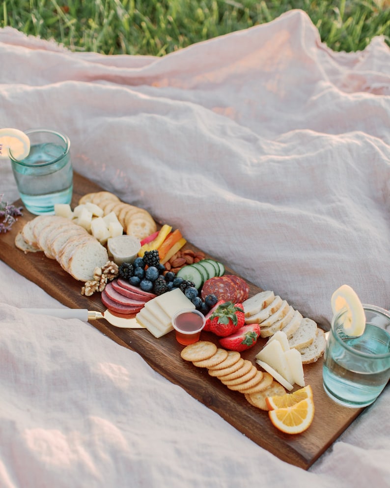 AcaciaCreationsCo Grazing Board - Thumbnail 2