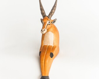 SITTING ANTELOPE // Hand-carved Jacaranda Wood // Kenya // Shelf Decor