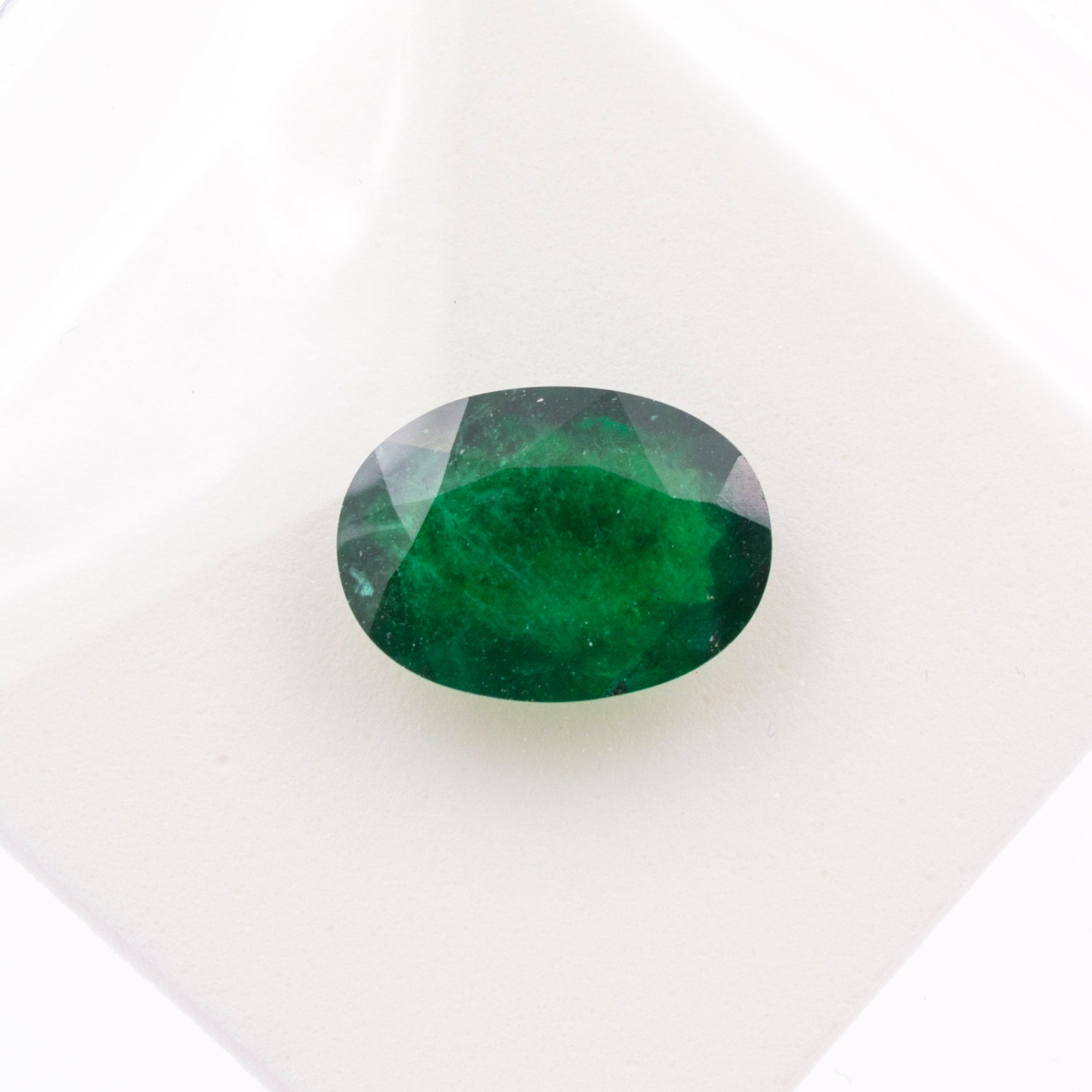 Natural dark bluish green emerald of 3.42 ct. Measurements Etsy