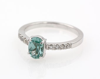Bague En Or 18 Carats (750/1000) Avec Pierre Bleu-vert - Poids 4,30 Grammes - Occasion - Fabriqué En France