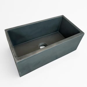 Farmhouse Sink Single Bowl Concrete apron