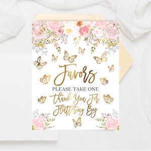 Letrero de mariposa con texto en inglés "Por favor, tómese uno", color rosa ruborizado y dorado, mariposa de agradecimiento revoloteando, imprimible digitalmente, descarga instantánea 2020