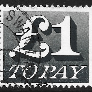 Great Britain 1970 To Pay one pound decimal issue, no watermark, used stamp. Queen Elizabeth II issue.