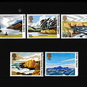 GB 1981 National Trust set of five mint stamps issued by Royal Mail.  Ideal for collector of Great Britain stamps.