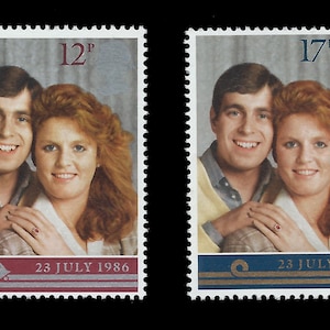 GB 1986 Royal Wedding set of 2 mint commemorative stamps.  Great for collectors of modern British stamps or royalty.
