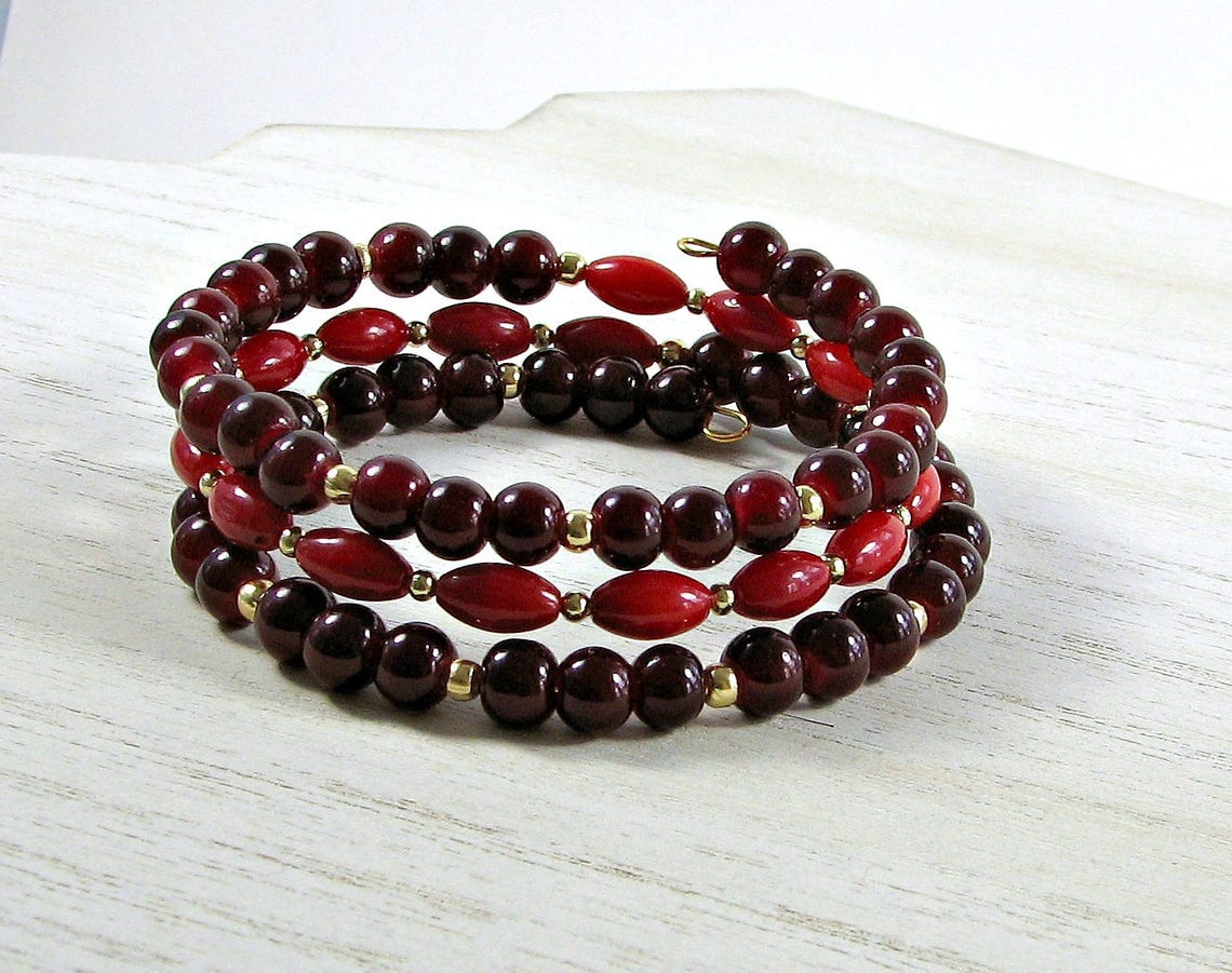 Red Bead Bracelet Red and Gold Bead Bracelet Beaded Memory Etsy