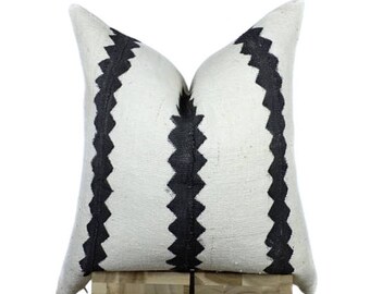 African Mudcloth Pillow Cover, Authentic African Mud Cloth Pillow | Cream & Black | Mina