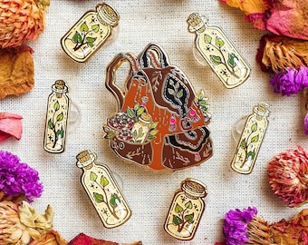 GREEN WITCH BACKPACK. Hard enamel pin. Witchy pin. Autumn enamel pin. Pin set. statement accessories. Brooch. Mini pins. glass vials. leaf.