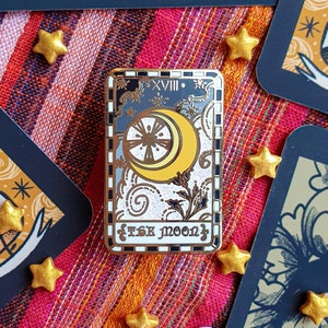 DER MOND. Tarot Karte Emaille Pin. hart Emaille Pin. witchy Anstecker. Alles sehende Auge Emaille Pin. Glitzer. Die Sonne. Der Mond. Der Stern. Brosche.Seer.
