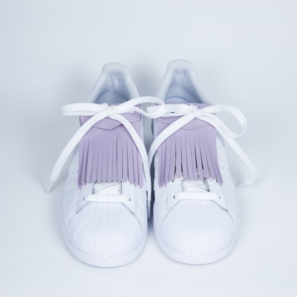 Franges en cuir véritable vernis lilas pour customiser vos chaussures