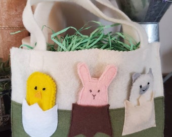 Adorable Wool felt Easter finger puppet bags