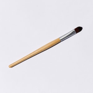 Eyeshadow Brush - Bamboo Powder Makeup - Ecofriendly - Vegan