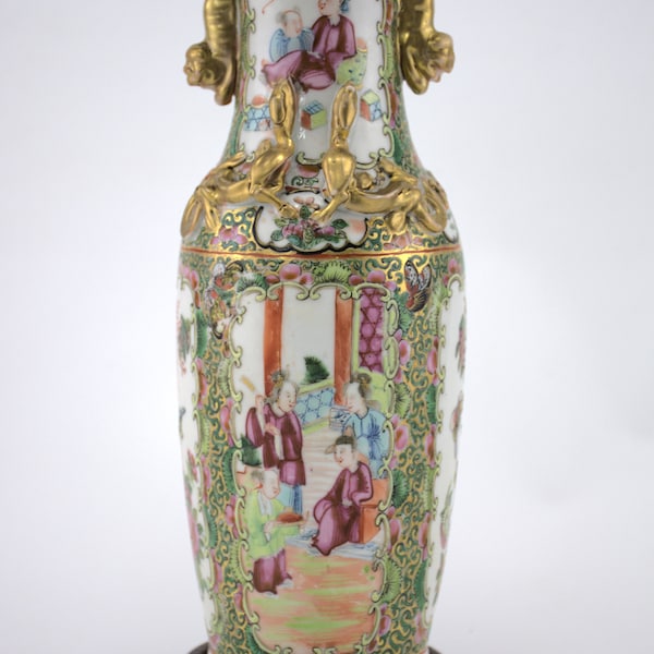 19th Famille Rose hand-painted porcelain Chinese vase