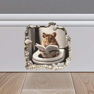 Muis zittend op toilet in muisgat sticker, muis lezen in muisgat sticker, muis gat 3D muursticker, realistische muis muur sticker,