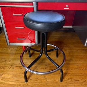 Mid Century Modern Swivel Bar Stool