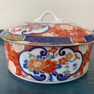 Vintage Keepsake | Floral Trinket | Bowl with Lid | Asian Porcelain Dish | Hand Painted